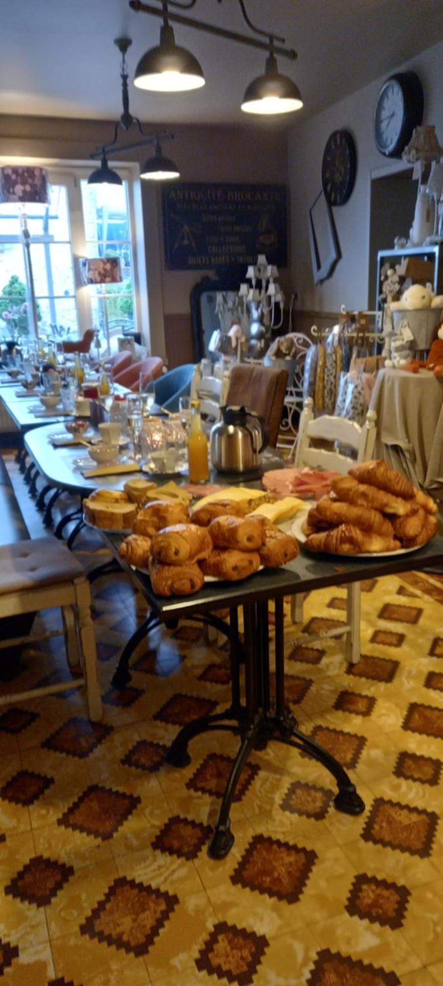 Le Relais De Chassepierre Hotel ภายนอก รูปภาพ