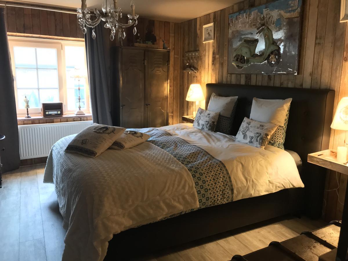 Le Relais De Chassepierre Hotel ภายนอก รูปภาพ