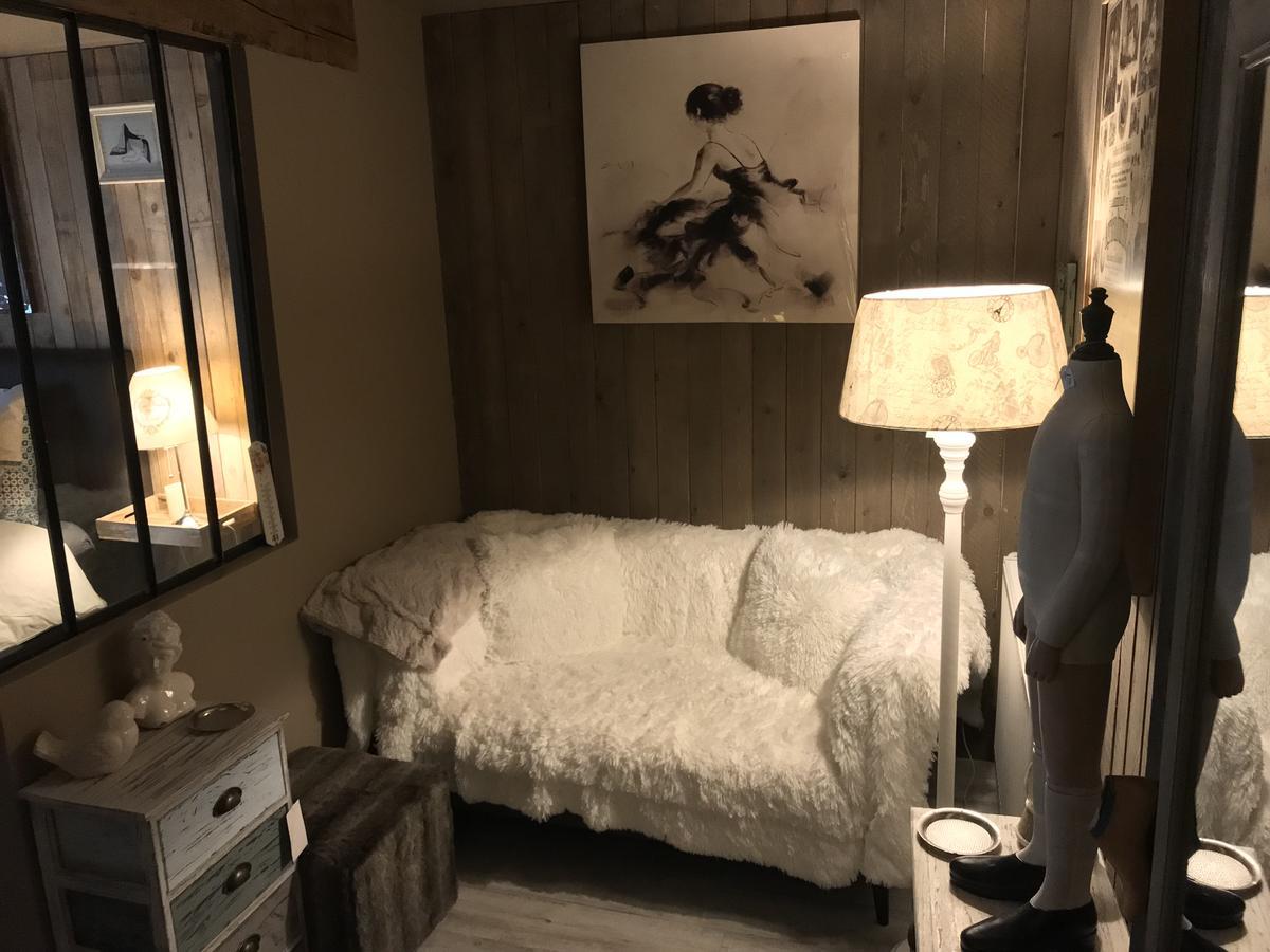 Le Relais De Chassepierre Hotel ภายนอก รูปภาพ
