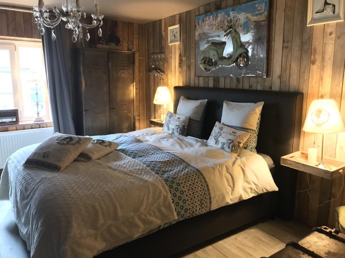 Le Relais De Chassepierre Hotel ภายนอก รูปภาพ
