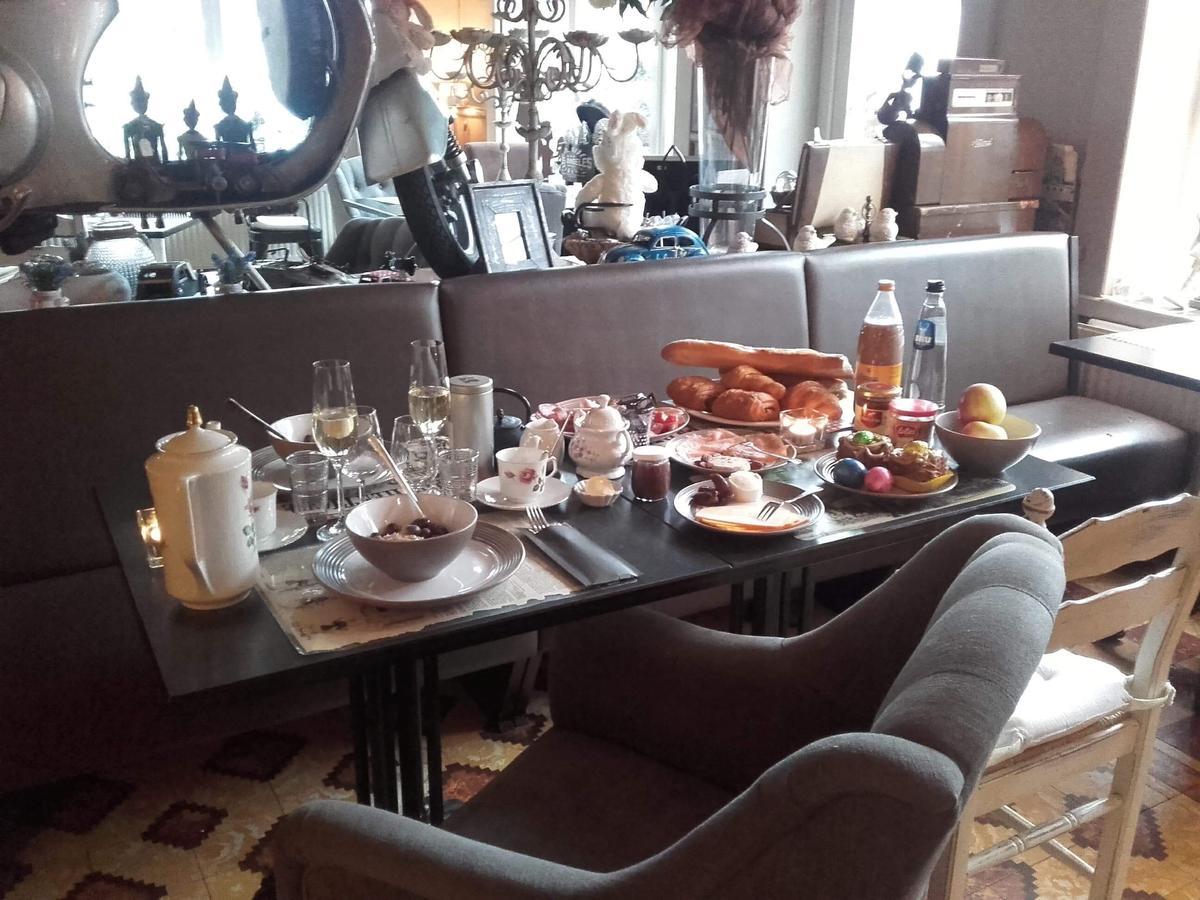 Le Relais De Chassepierre Hotel ภายนอก รูปภาพ